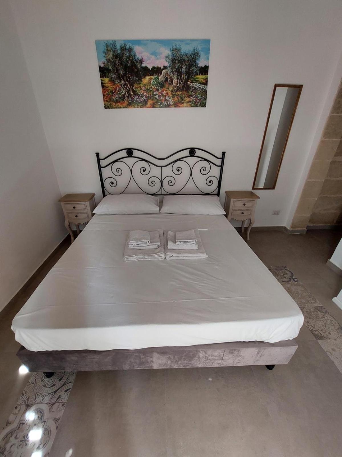 Hotel Giura à Lecce Extérieur photo